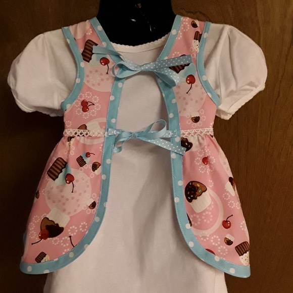 NWOT First Birthday baby apron - Picture 4 of 4